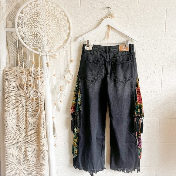 NWT Free People Just Fills Low Rise Wide Leg Jeans - Picture 2 of 13